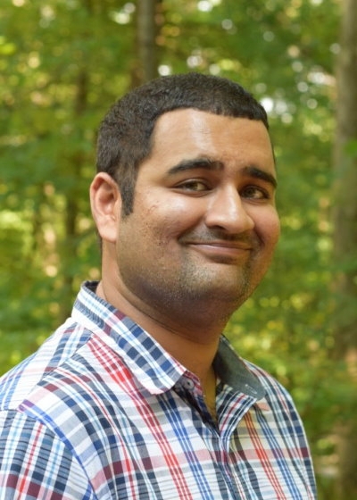 Vivek Srikrishnan (photo)