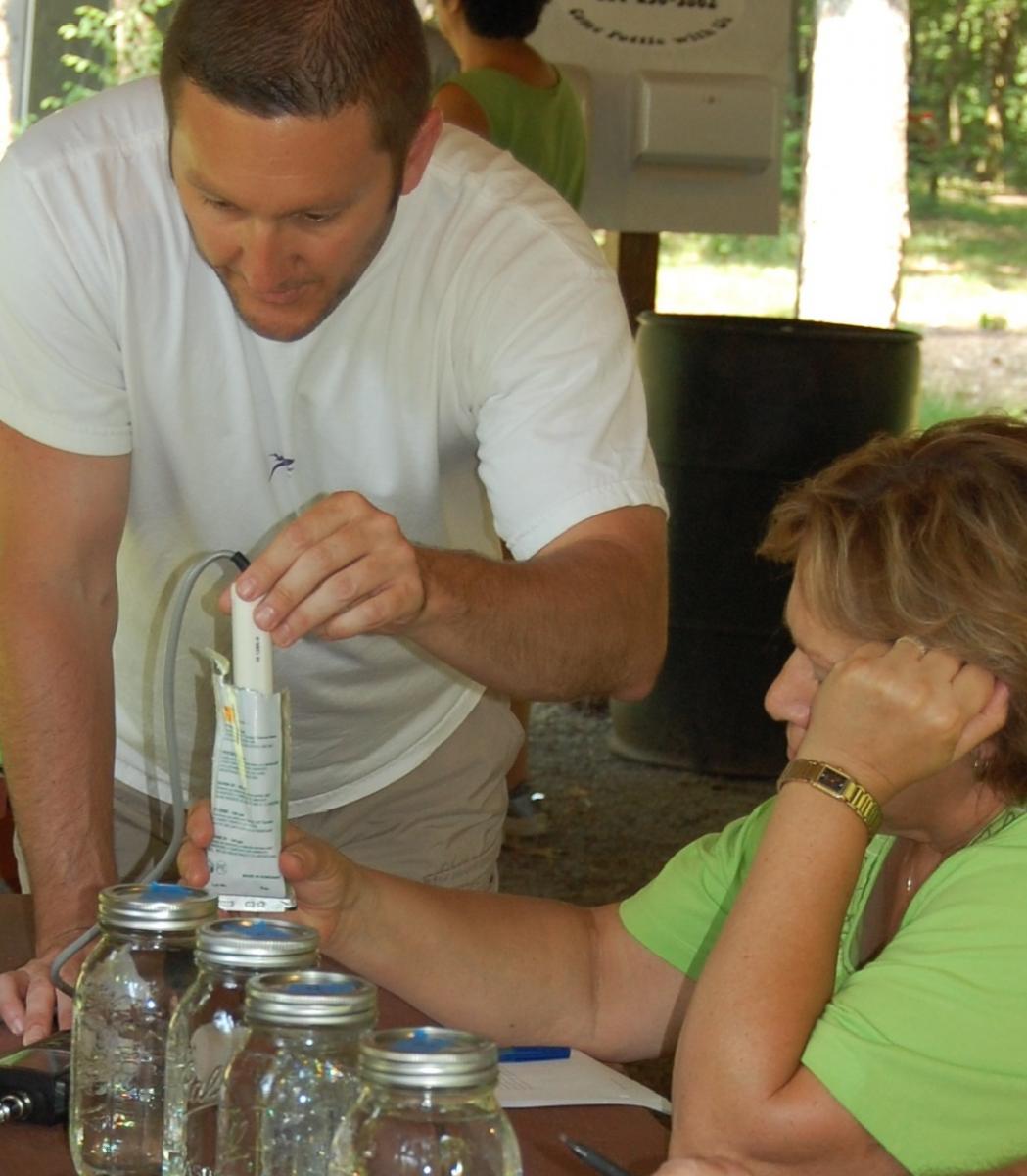 Dave Yoxtheimer water quality testing (photo)